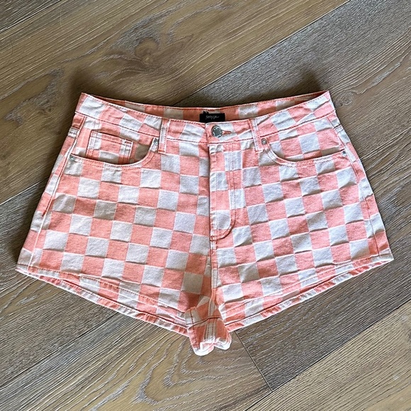 NASTY GAL High Waist Checkerboard Shorts in Orange - Picture 4 of 9